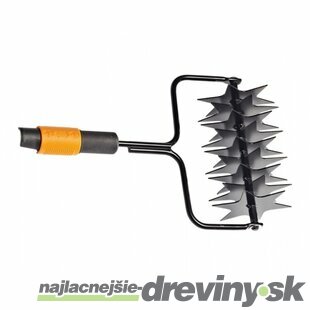 Prevzdušňovač trávníkov FISKARS QUIKFIT 1000689 20cm